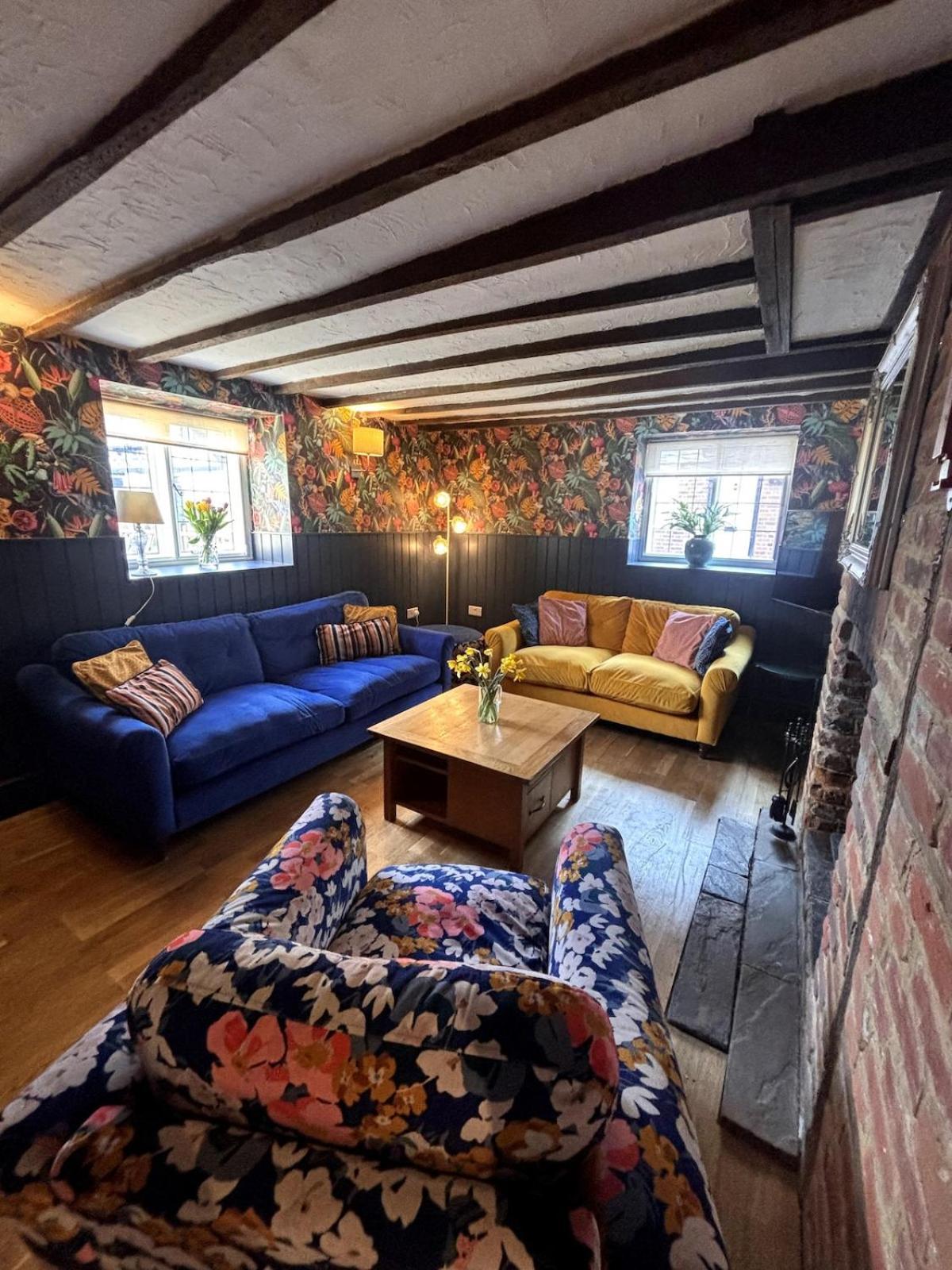 Wisteria Cottage グレーブゼンド エクステリア 写真